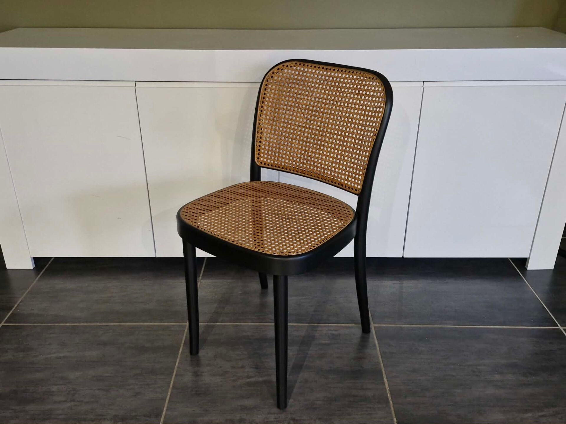 Set of 2 chairs no. 811 after Hoffmann, 1990s