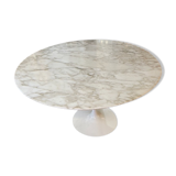Table by Eero Saarinen for Knoll