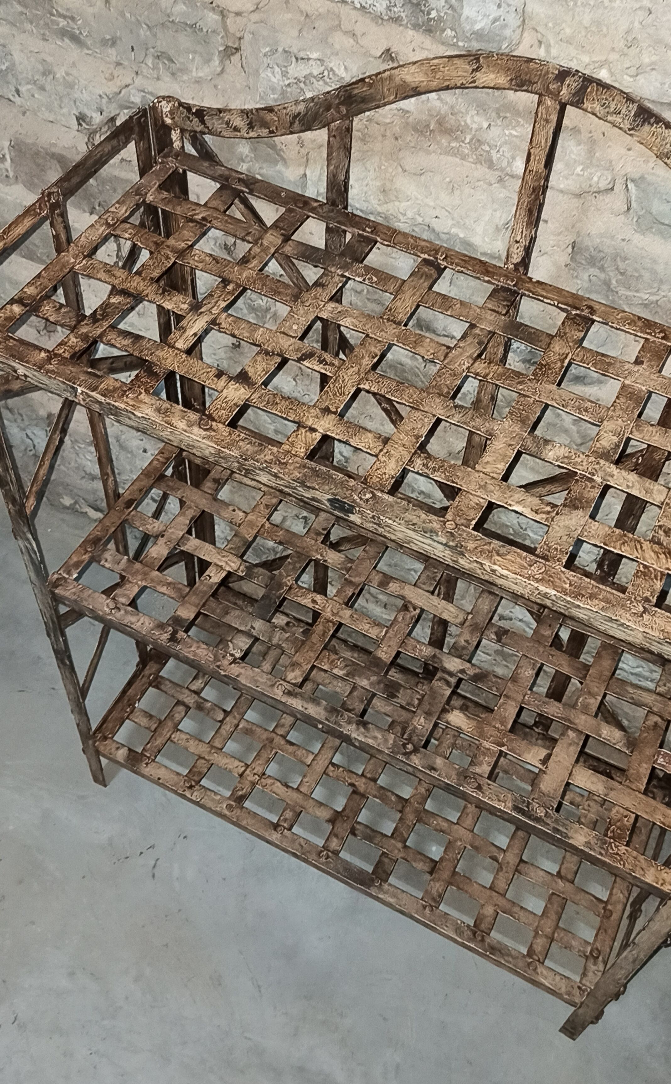 Foldable extra metal shelf