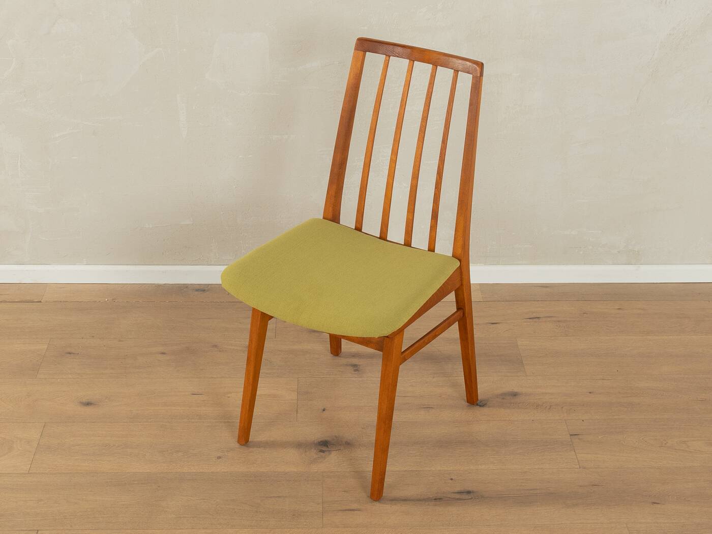 Chaises de salle à manger des années 1960