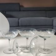 Lot of 4 Art Deco champagne coupes / Verreries de Doyen. Half crystal.