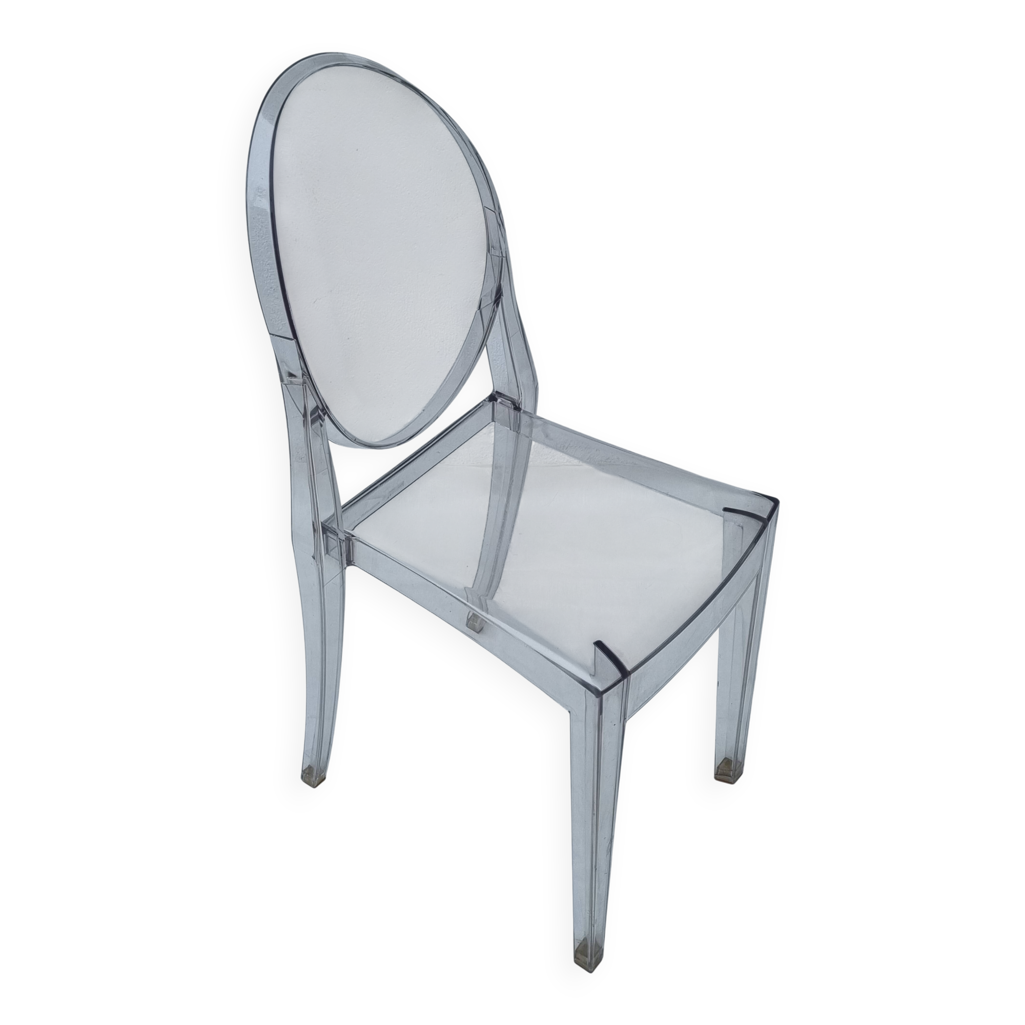 Chaise “Victoria Ghost” – design Philippe Starck pour Kartell