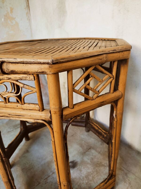 Table octogonale chinoise en bambou