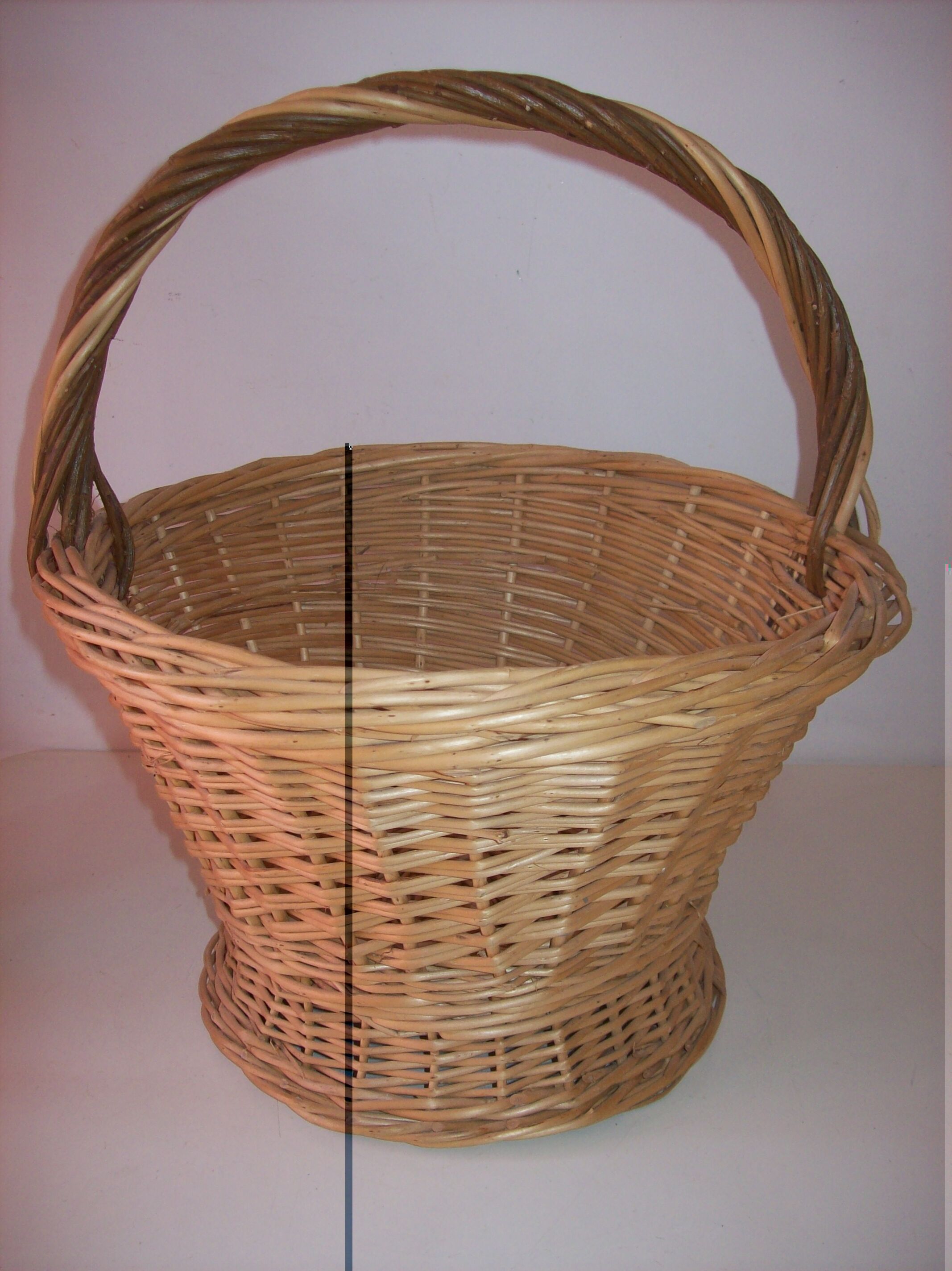 Wicker basket