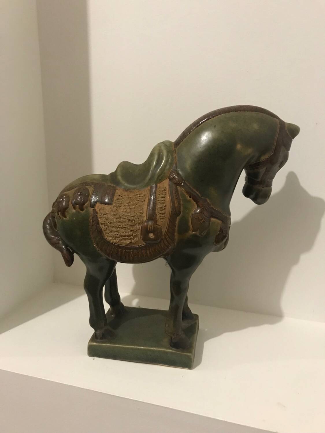Statuette decorative horse sculpture Tang style China terracotta