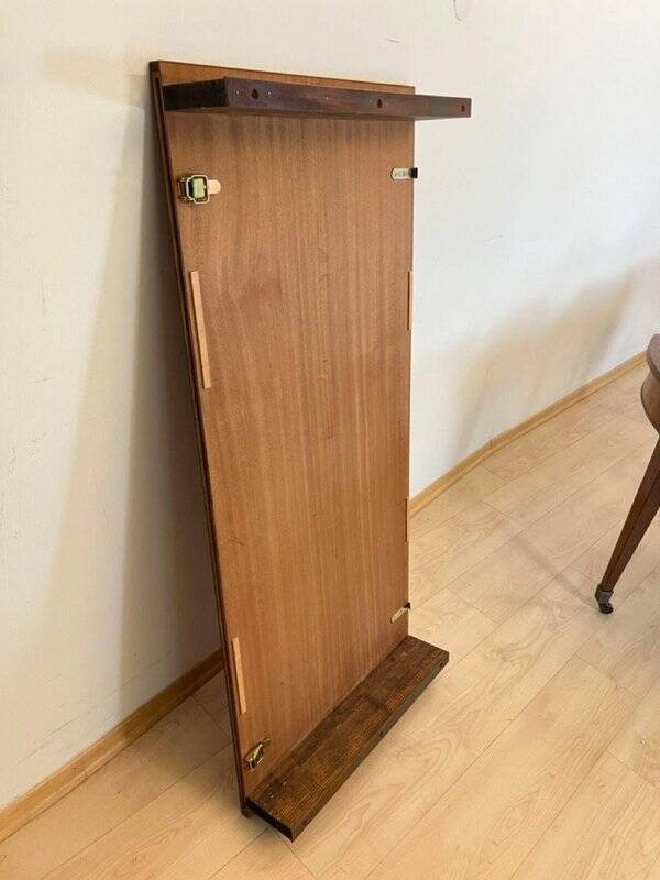 Swiss Biedermeier Extendable Dining Table in Walnut and Brass, 1820s