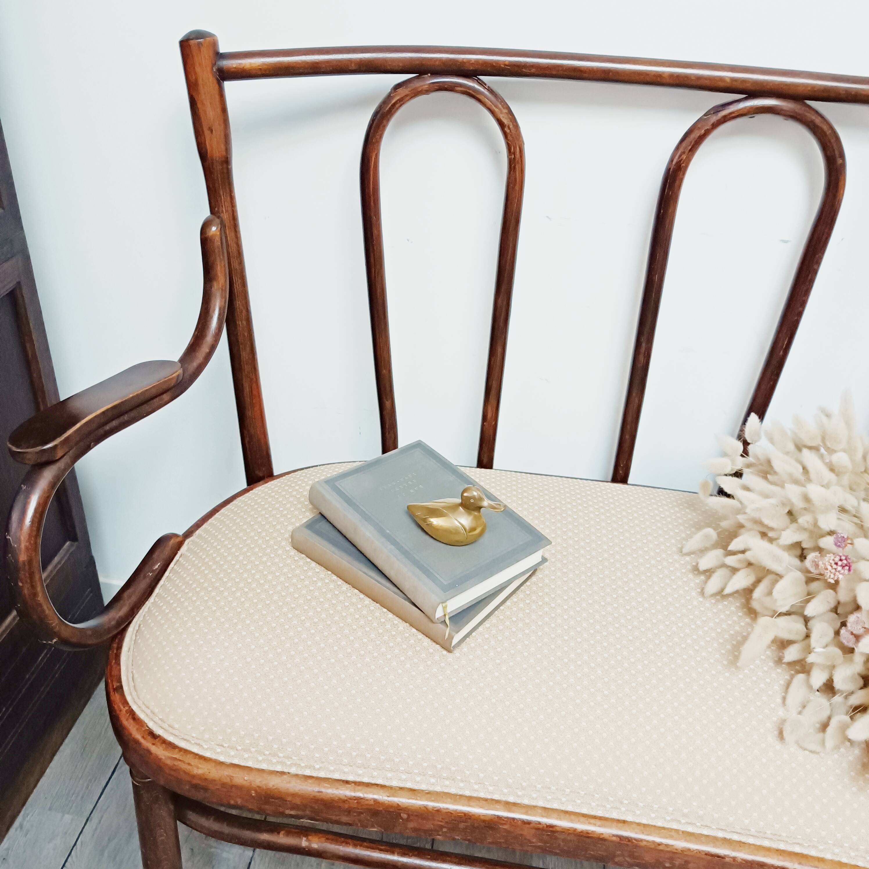 Sofa in curved wood Fischel