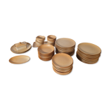 Sandstone or terracotta service