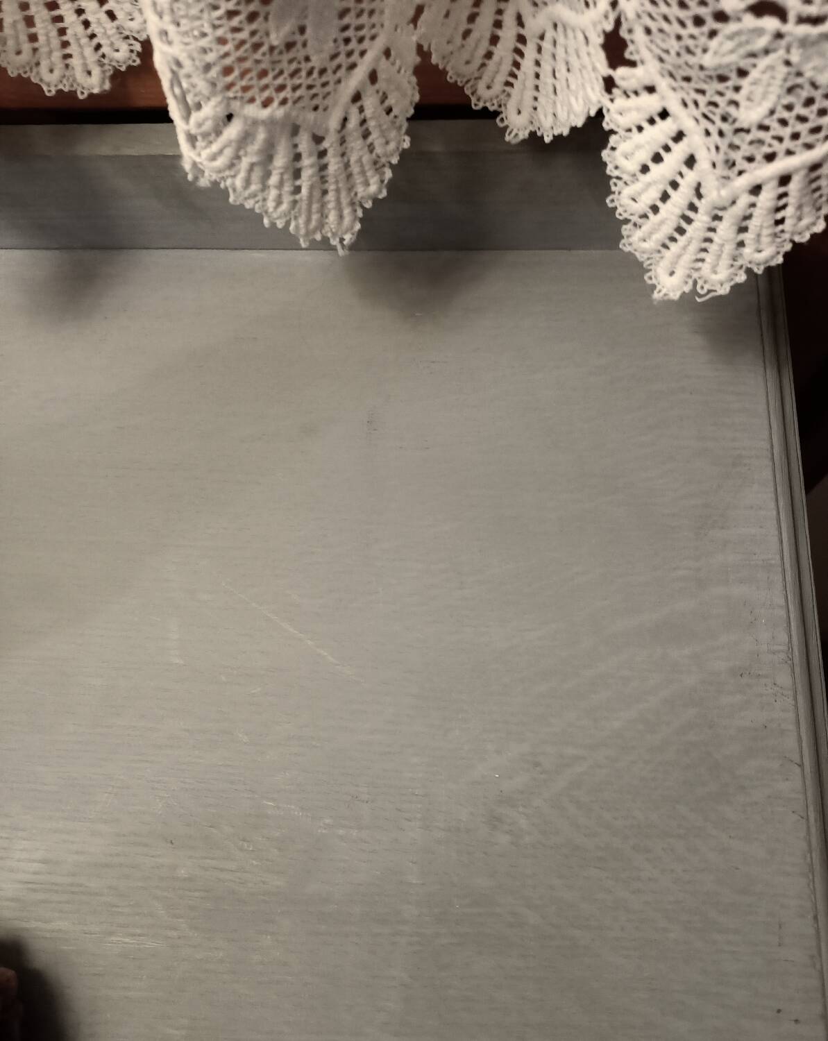 Commode bois patinée