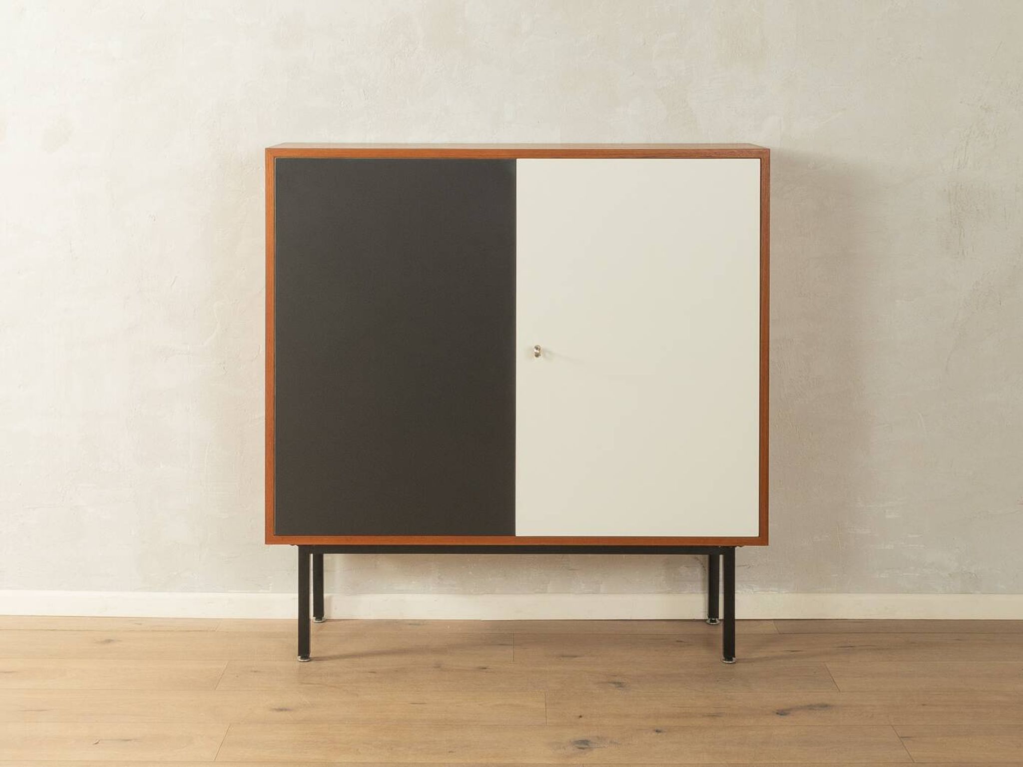 Mid-century chest of drawers from the 1950s by Oldenburger Möbelwerkstätten