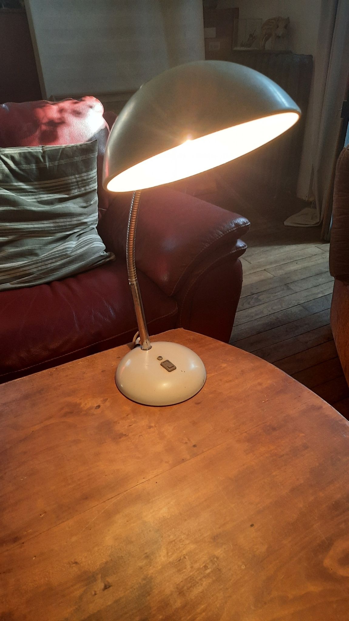Manufrance desk lamp