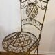Paire de chaises hautes pliantes en fer forgé – Patine ocre – Style Ja