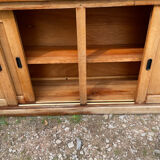 Sliding doors