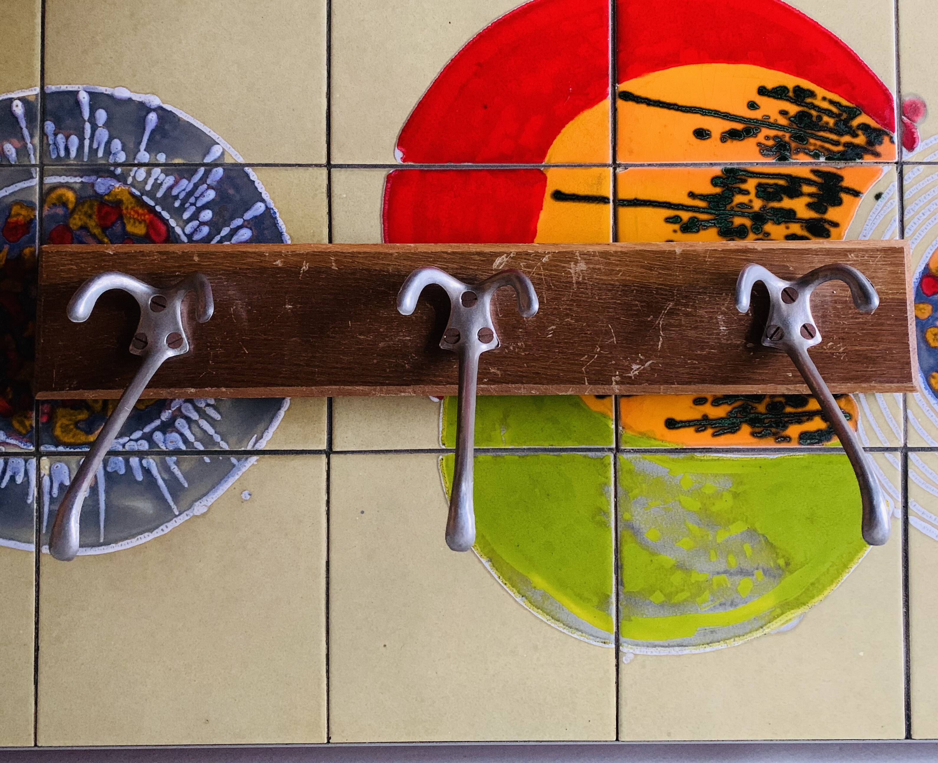 Vintage wooden wall coat rack - triple hook