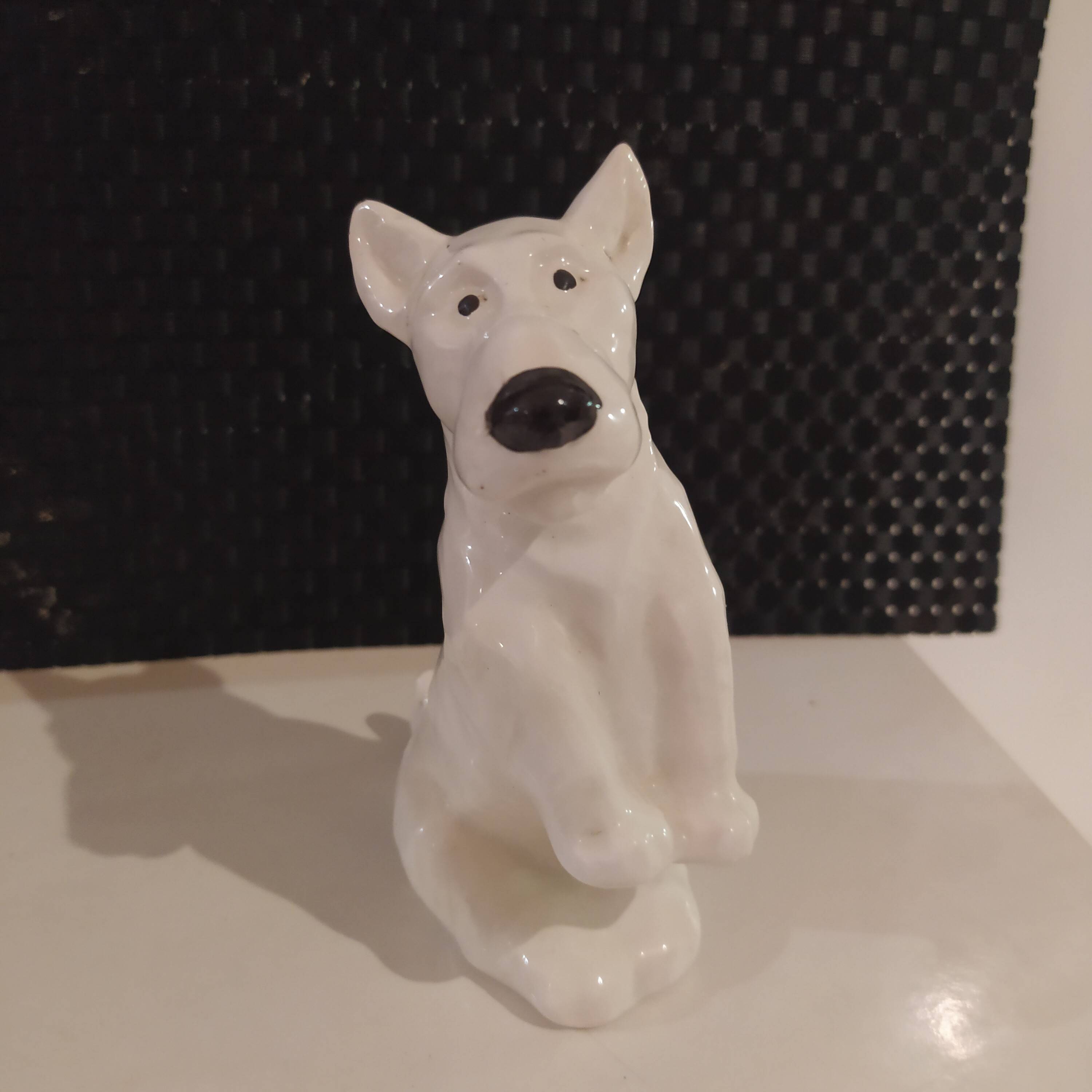 small ceramic fox terrier dog Sargemines 1930/1940