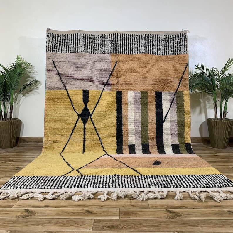 Handmade Moroccan Atlas Berber rug, size 140 x 260 cm.