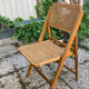 Lot de 3 chaises pliantes en bois et cannage