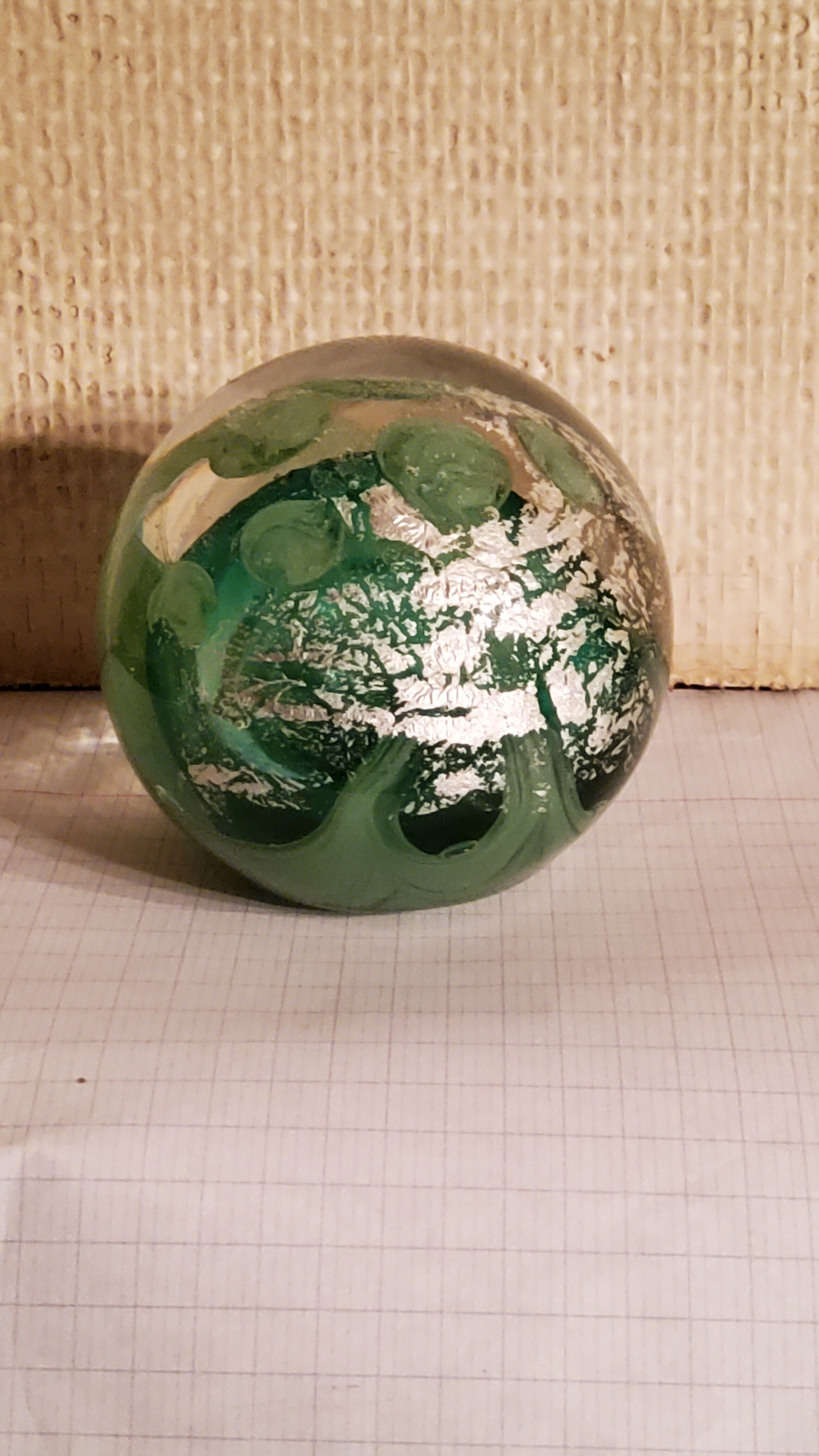 Sulphide presse papier by michèle luzoro