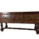 Buffet sculpté vintage en bois / armoire