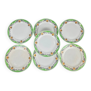 7 assiettes à dessert