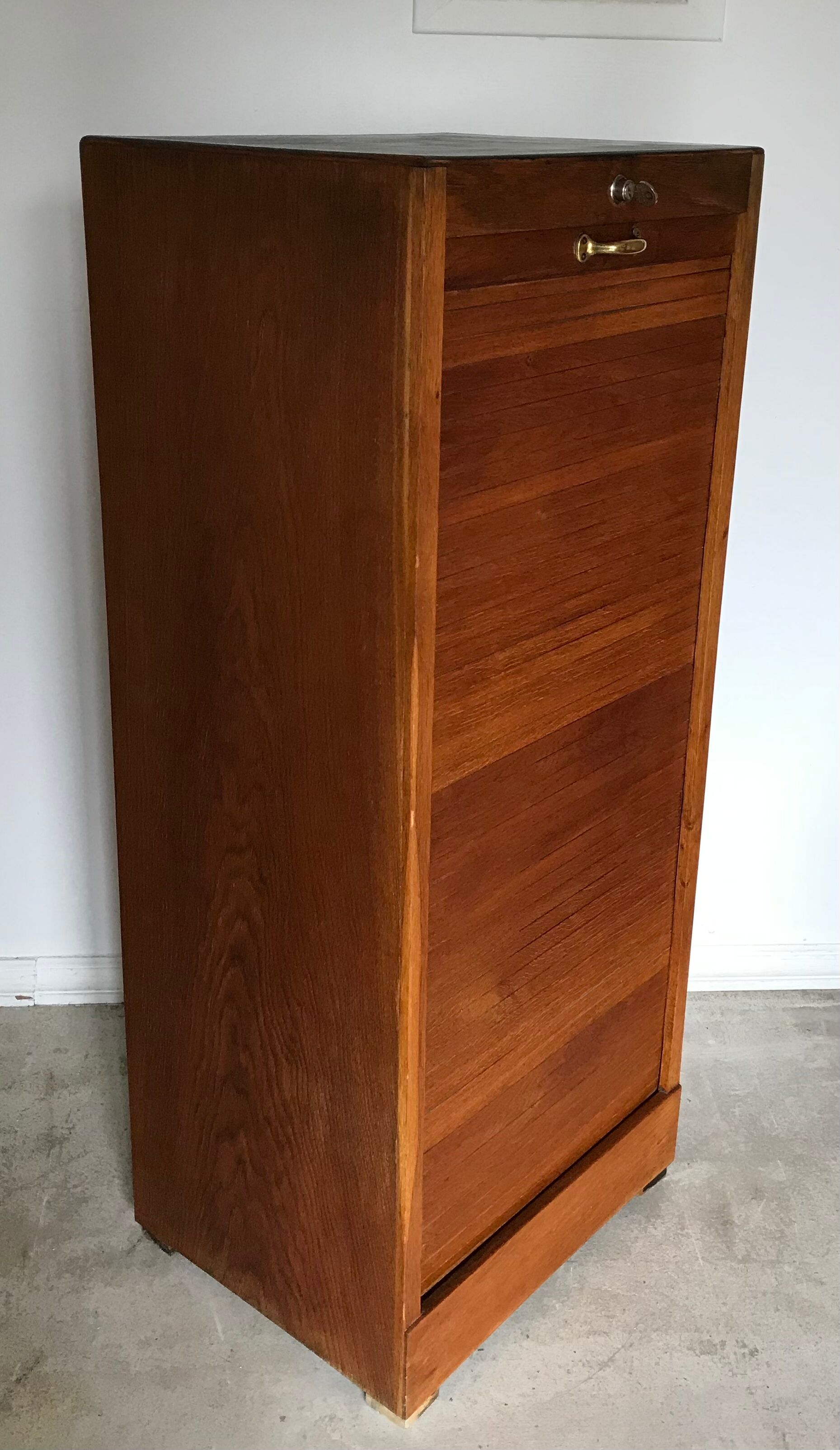 Vintage Curtain Classer Furniture