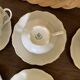 Lot de 11 tasses et 12 soucoupes en porcelaine Seltmann Weiden