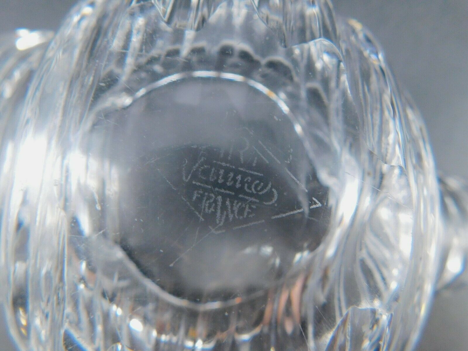 Crystal cigar ashtray