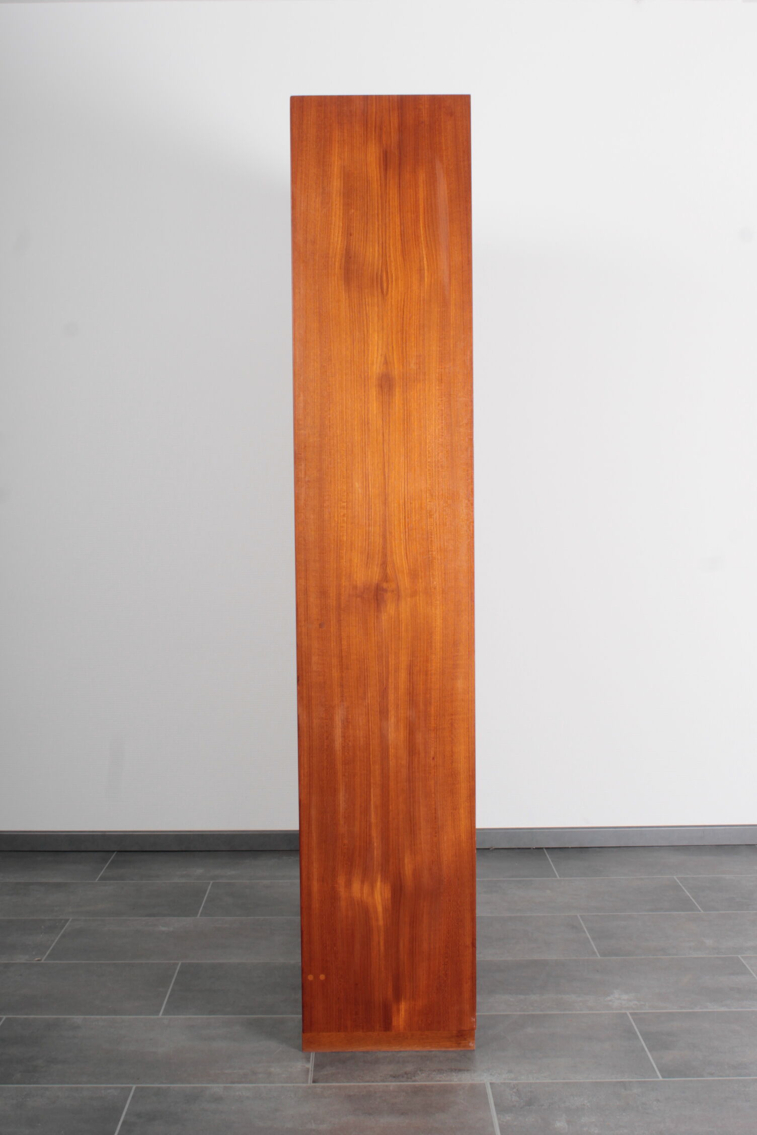 Teak bookcase RY8 by Hans J. Wegner