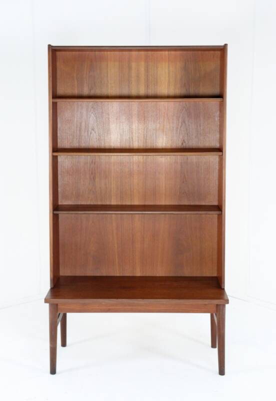 Teak library in mid-century modern style "Itzehoe" - Danish design