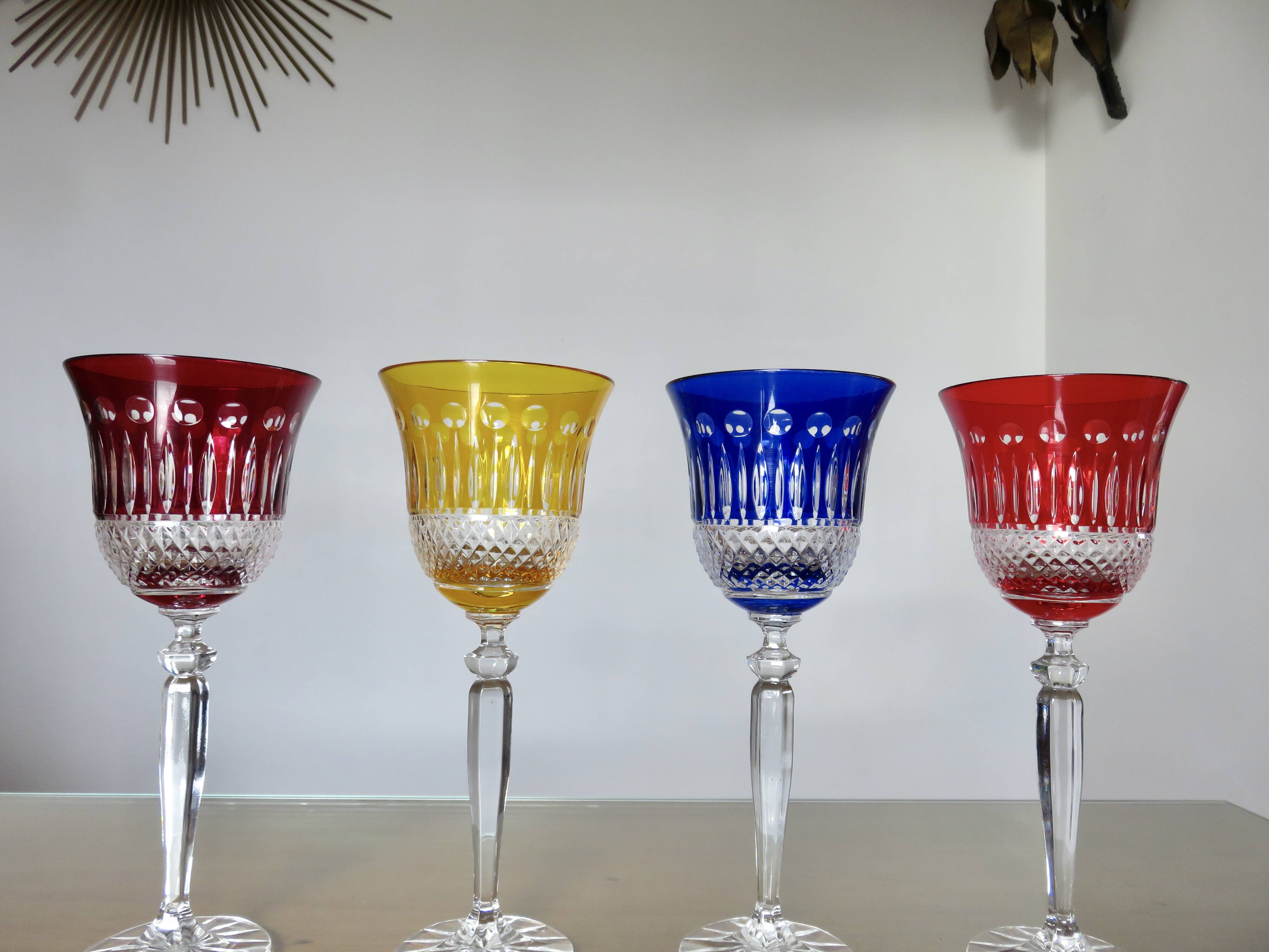 Set of 4 colored crystal wine glasses