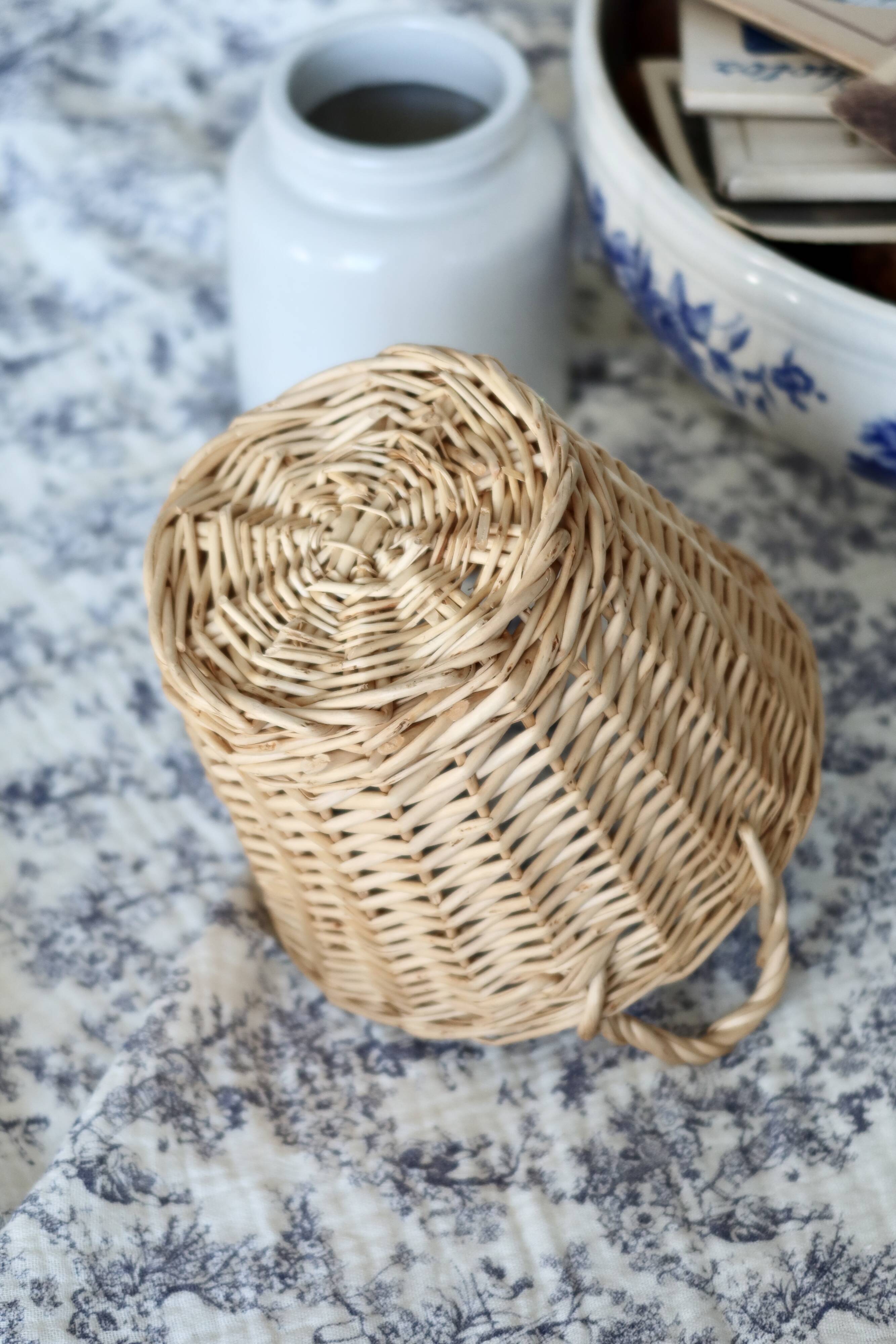 Small vintage wicker mini basket