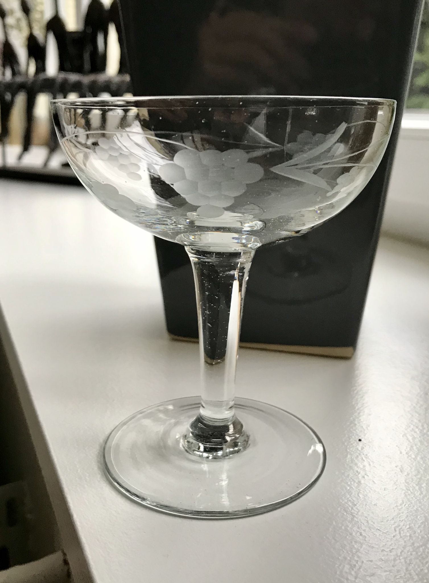 Set of 4 glasses of crystalline champagne mismatched 50s
