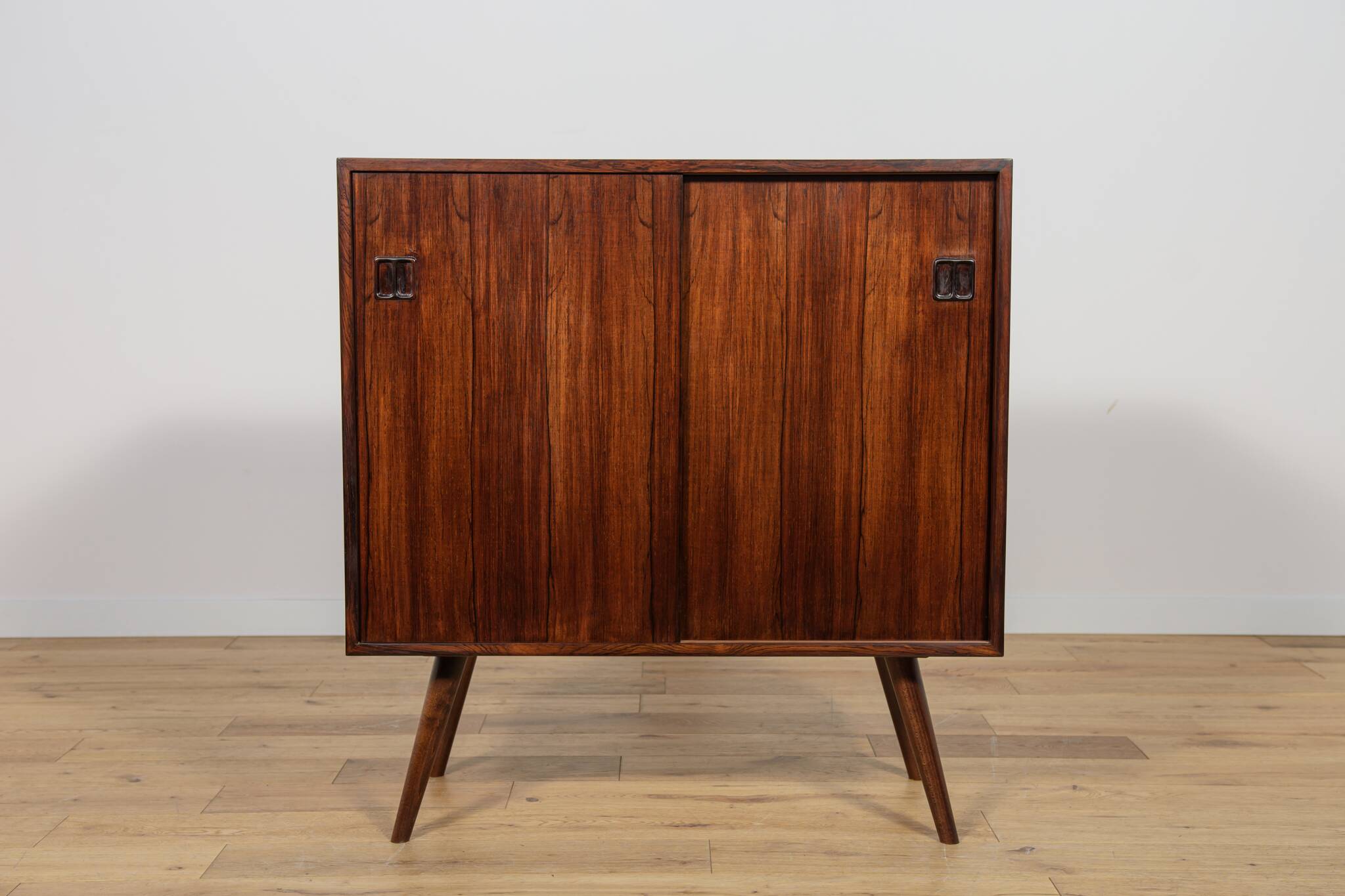 Small mid-century rosewood sideboard, Denmark, 1960s