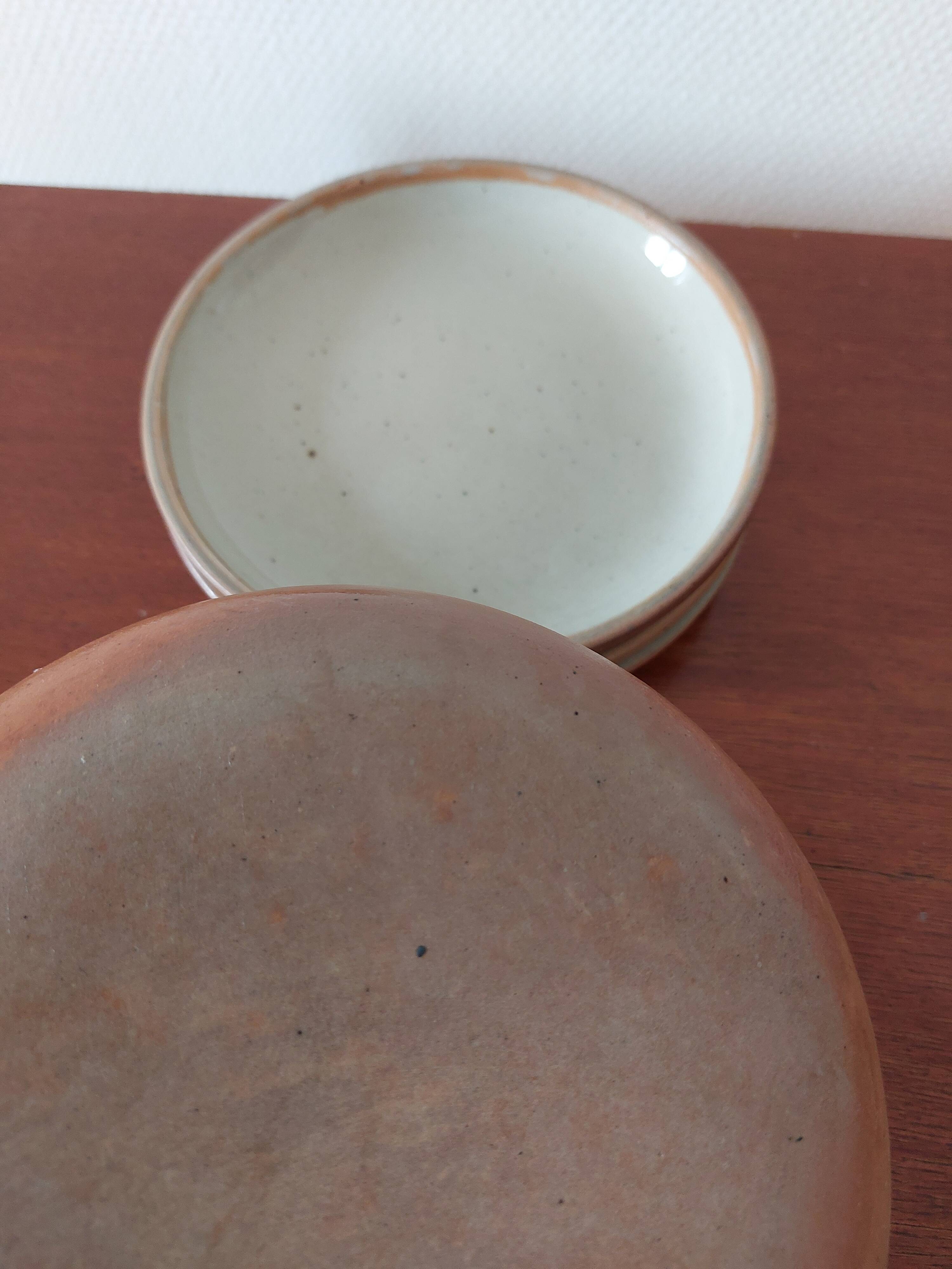 Set of 5 stoneware dessert plates