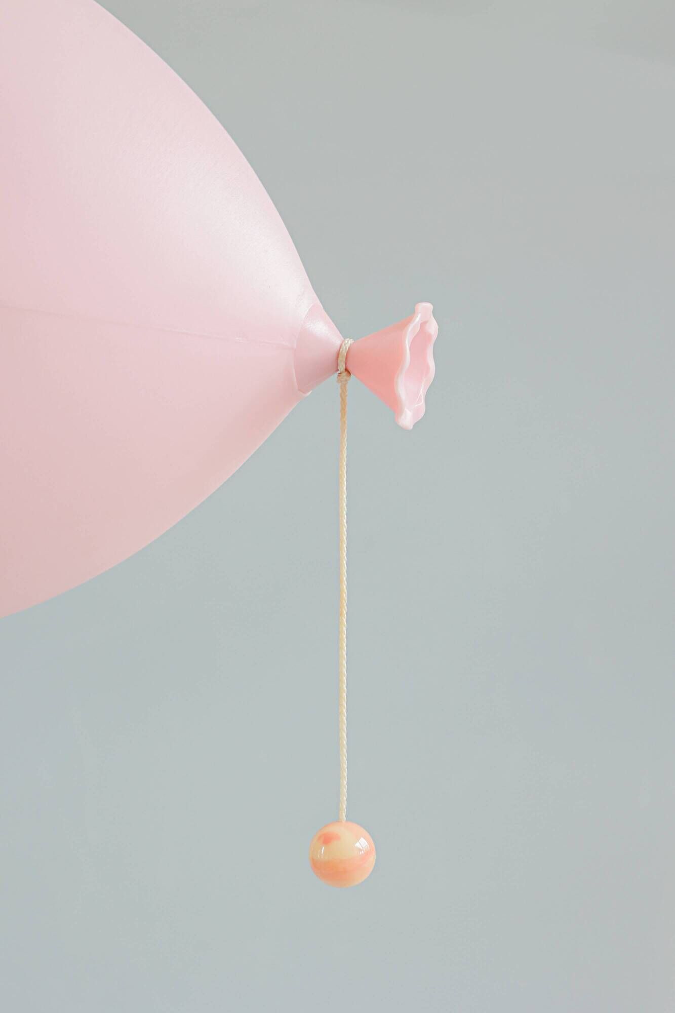 Bilumen 'Balloon' pink wall lamp by Yves Christin, Italy, 1980s.