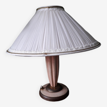 Vintage lamp from the 1940s with its pleated lampshade