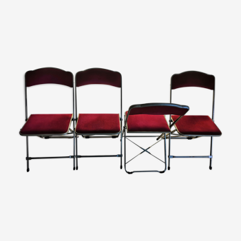 Suite de 4 chaises pliantes opéra velours rouge et structure laiton vintage