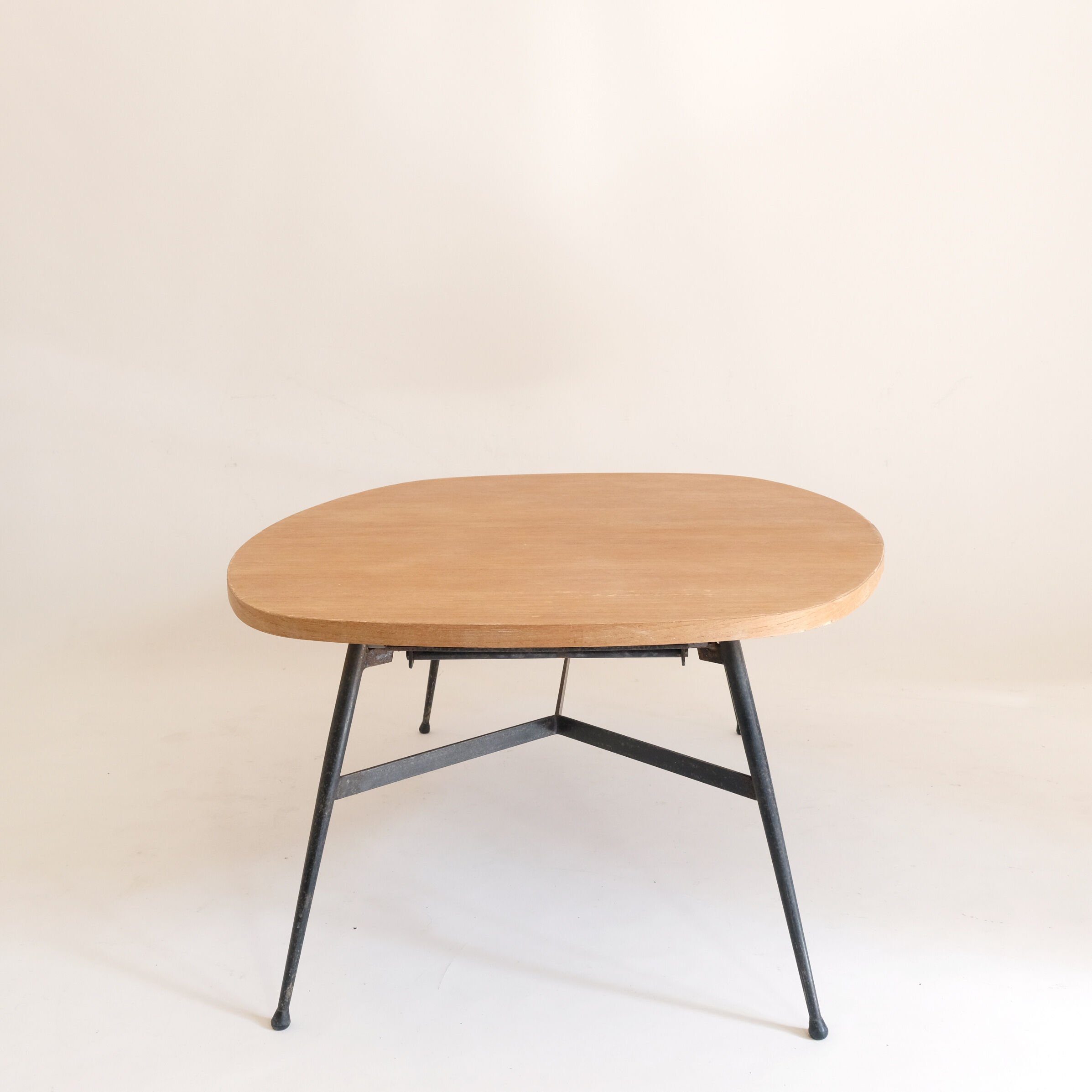 Coffee table from the 60/70