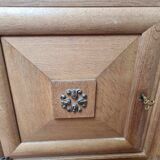 Art deco showcase