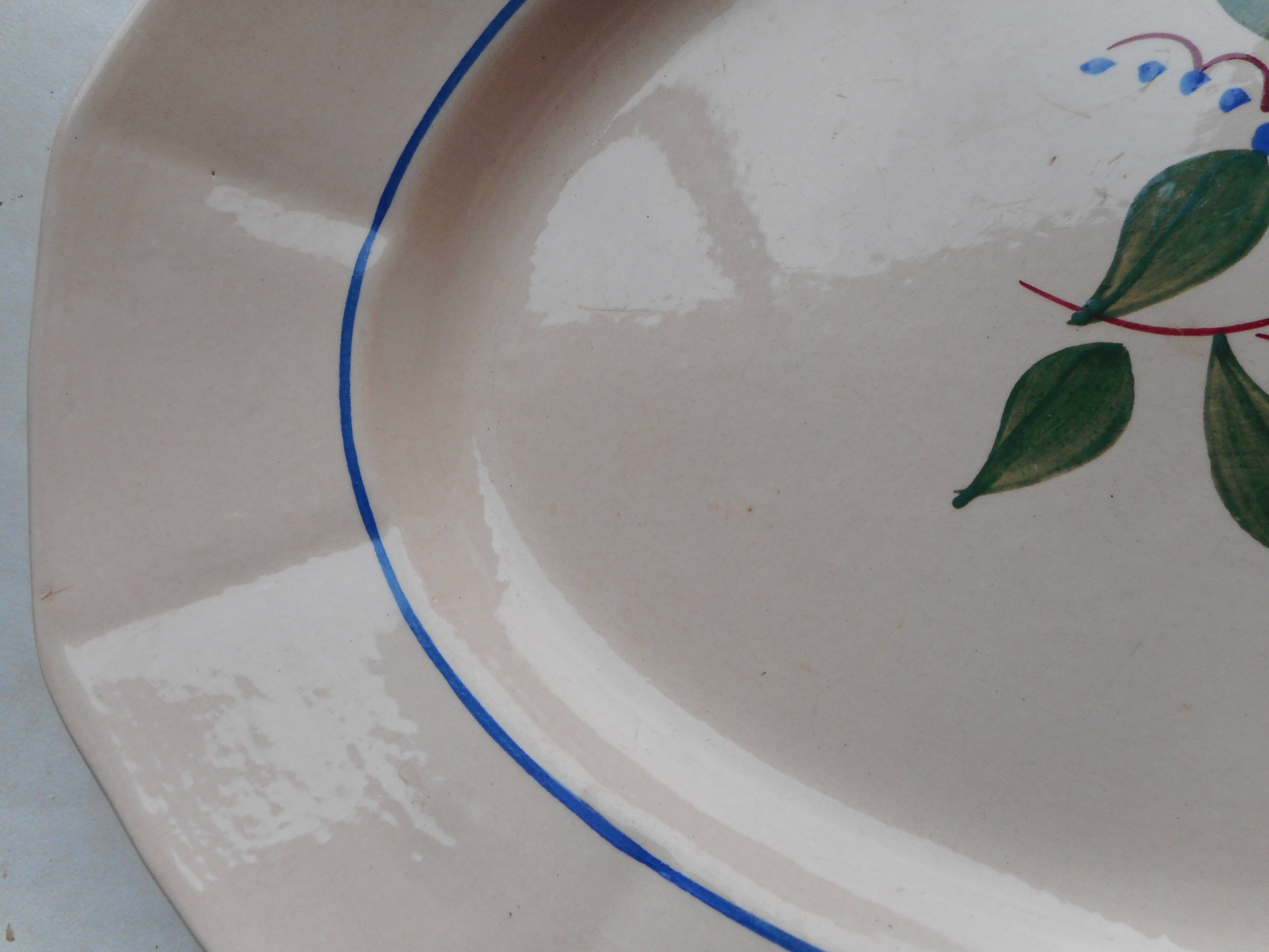 Plat ovale en faïence "Digoin"