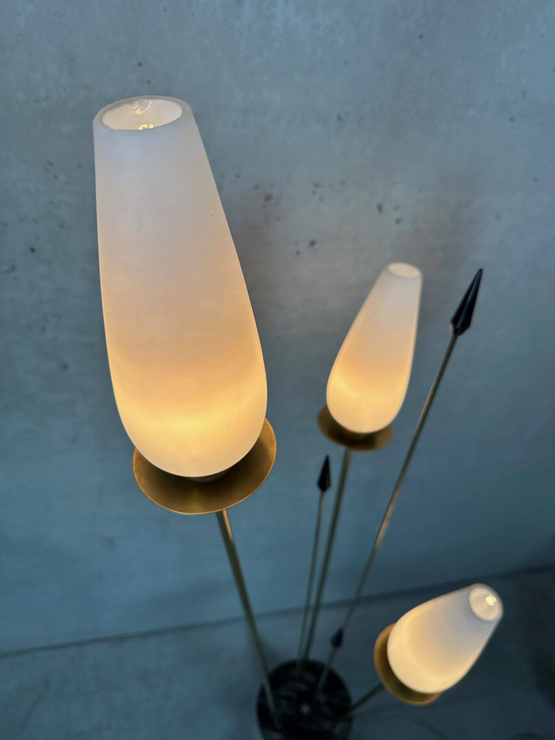Vintage brass floor lamp – Lunel
