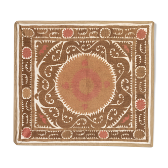 Suzani Muted Pink and Brown Tablecloth, Vintage Suzani Wall Hanging Decor, Embroidery Uzbek Bedsheet