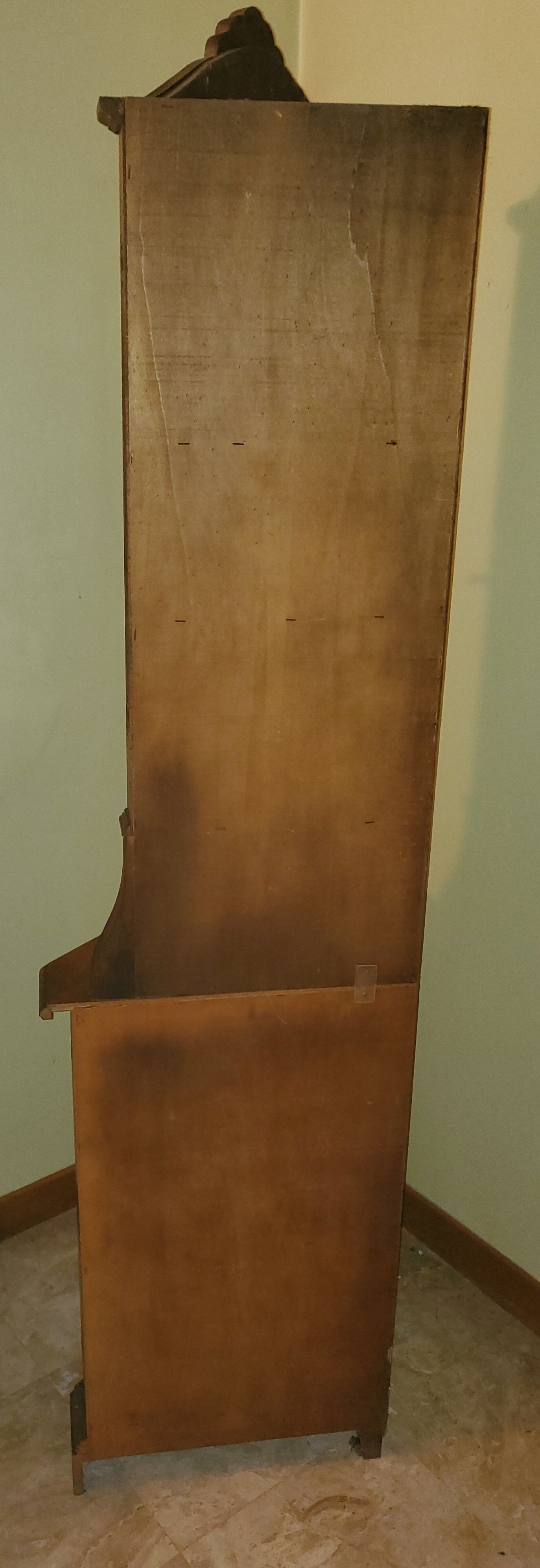 Wooden corner cabinet