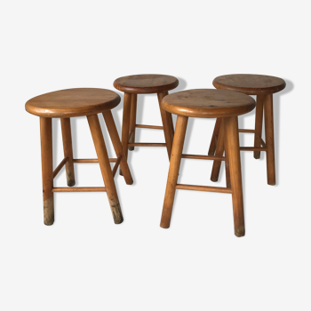 Suite of 4 pine stools, circa 1950