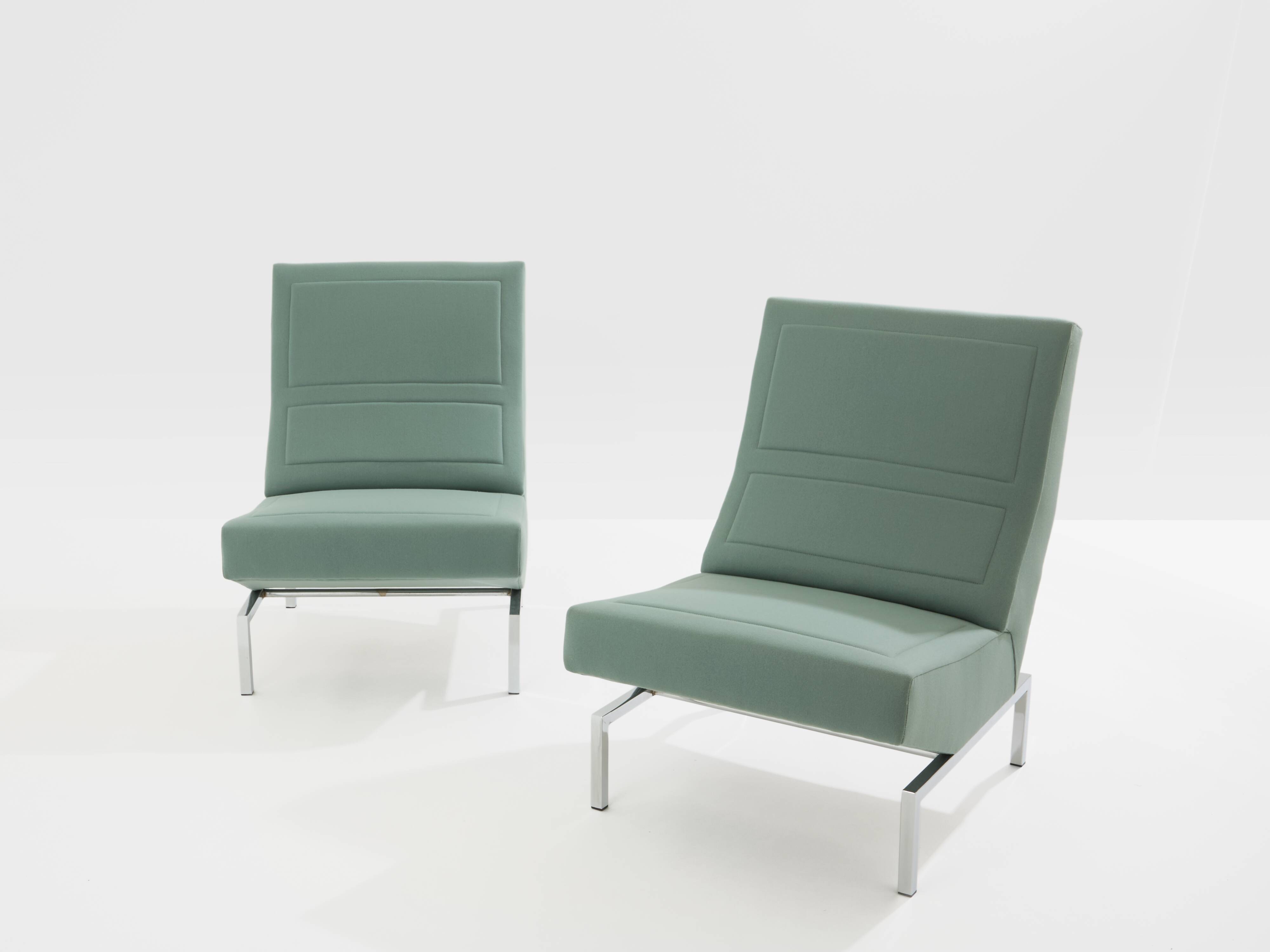 Pierre Paulin pair of CM236 satin chrome armchairs from 1960.