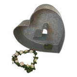 Zinc tray heart openwork vintage garden