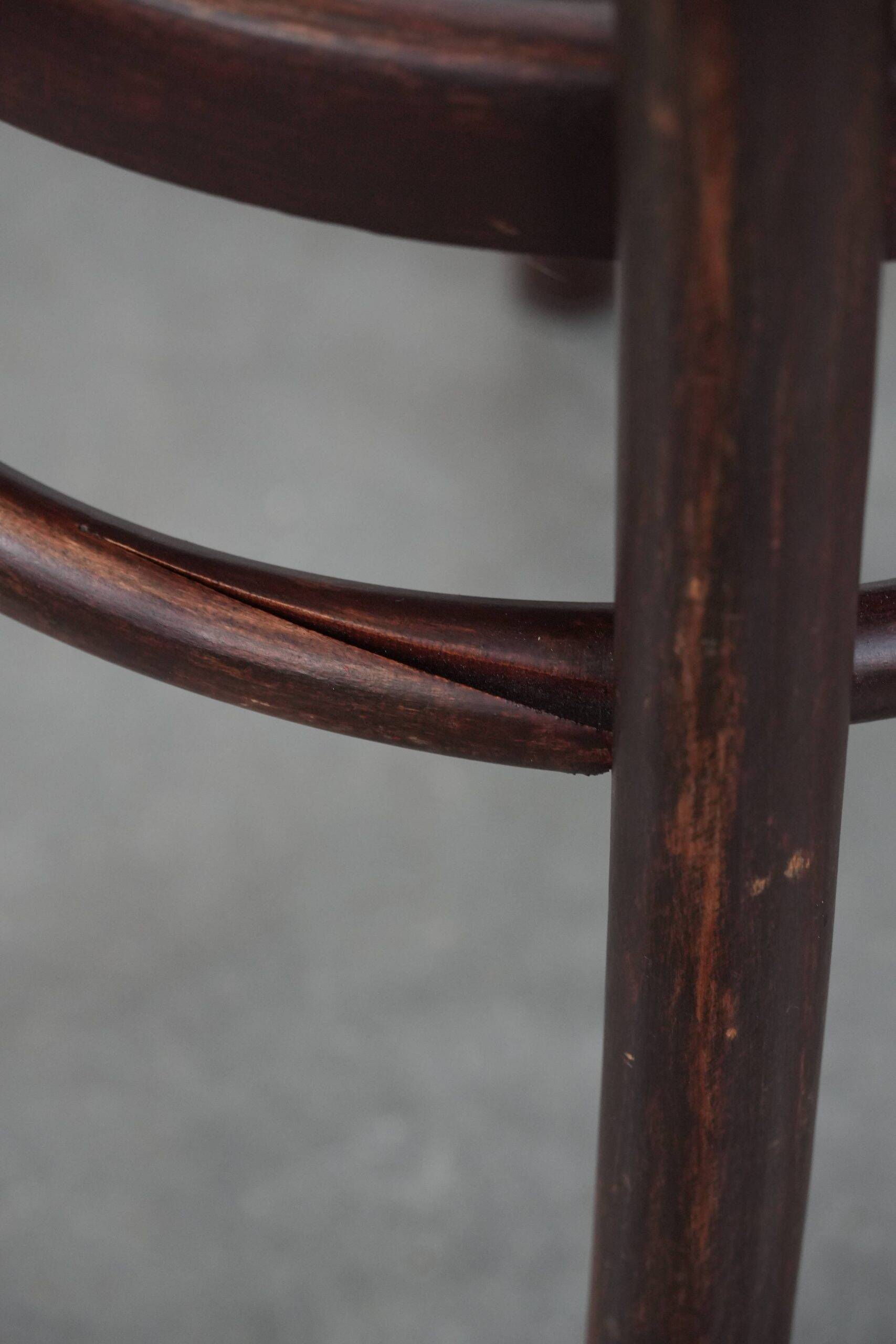 Set of five vintage wooden Cosmos bistro design chairs with stunning detail
