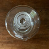 Carafe on base