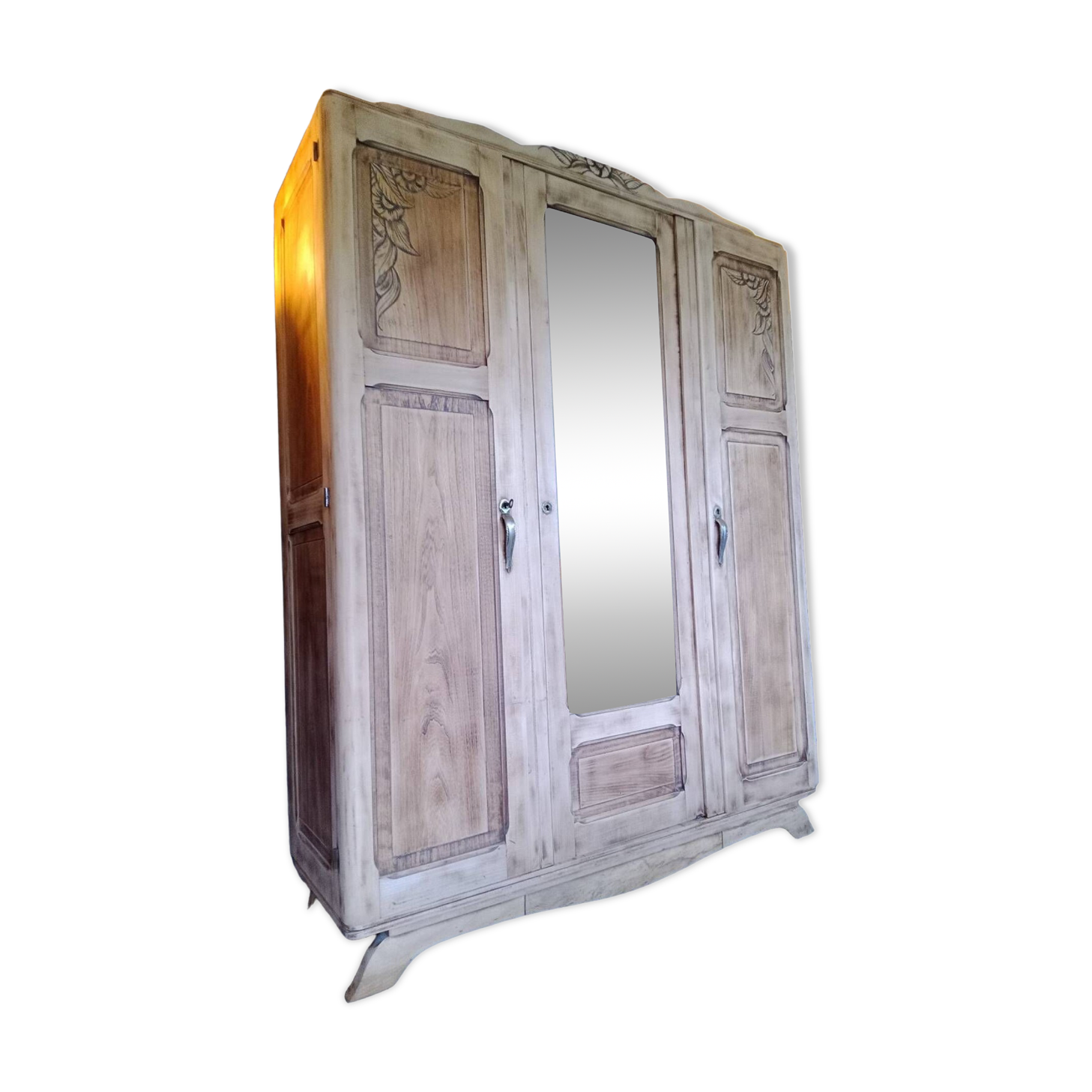 Art deco wardrobe