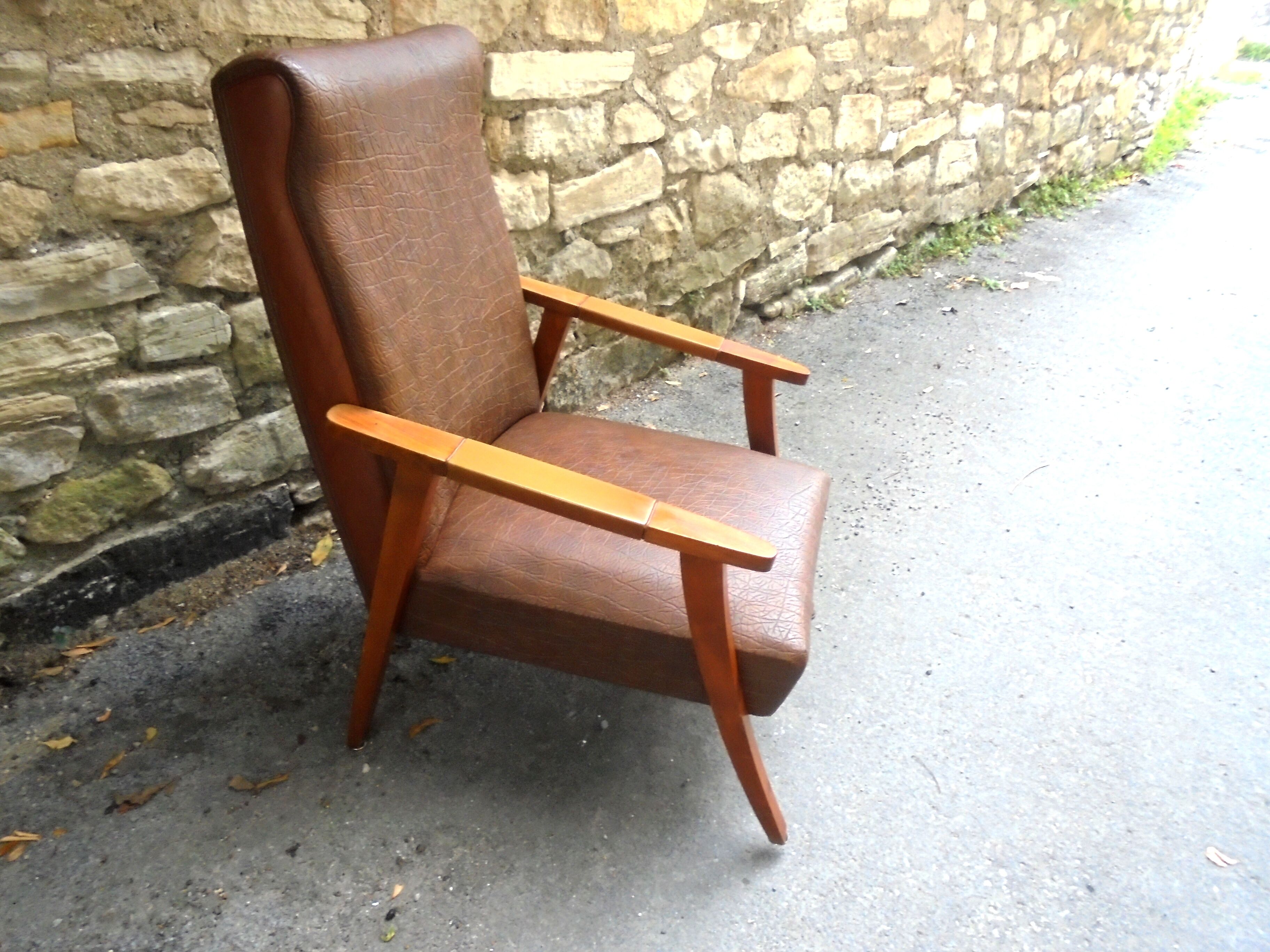 Vintage skai chair